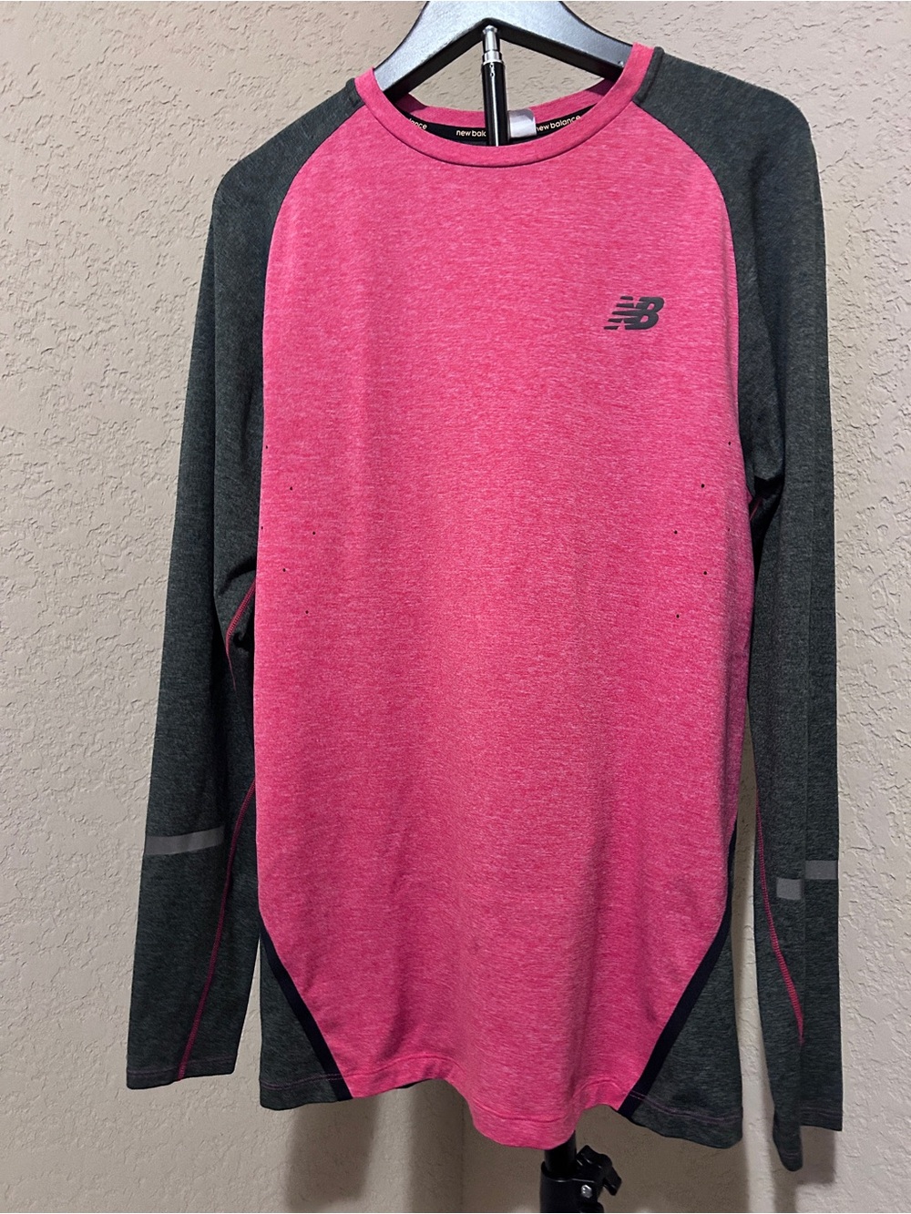Men’s New Balance Crewneck Athletic Top